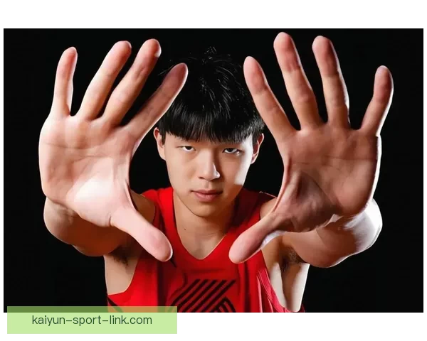 斯普利特称赞杨瀚森尽管上场时间减少仍展现出成长与进步